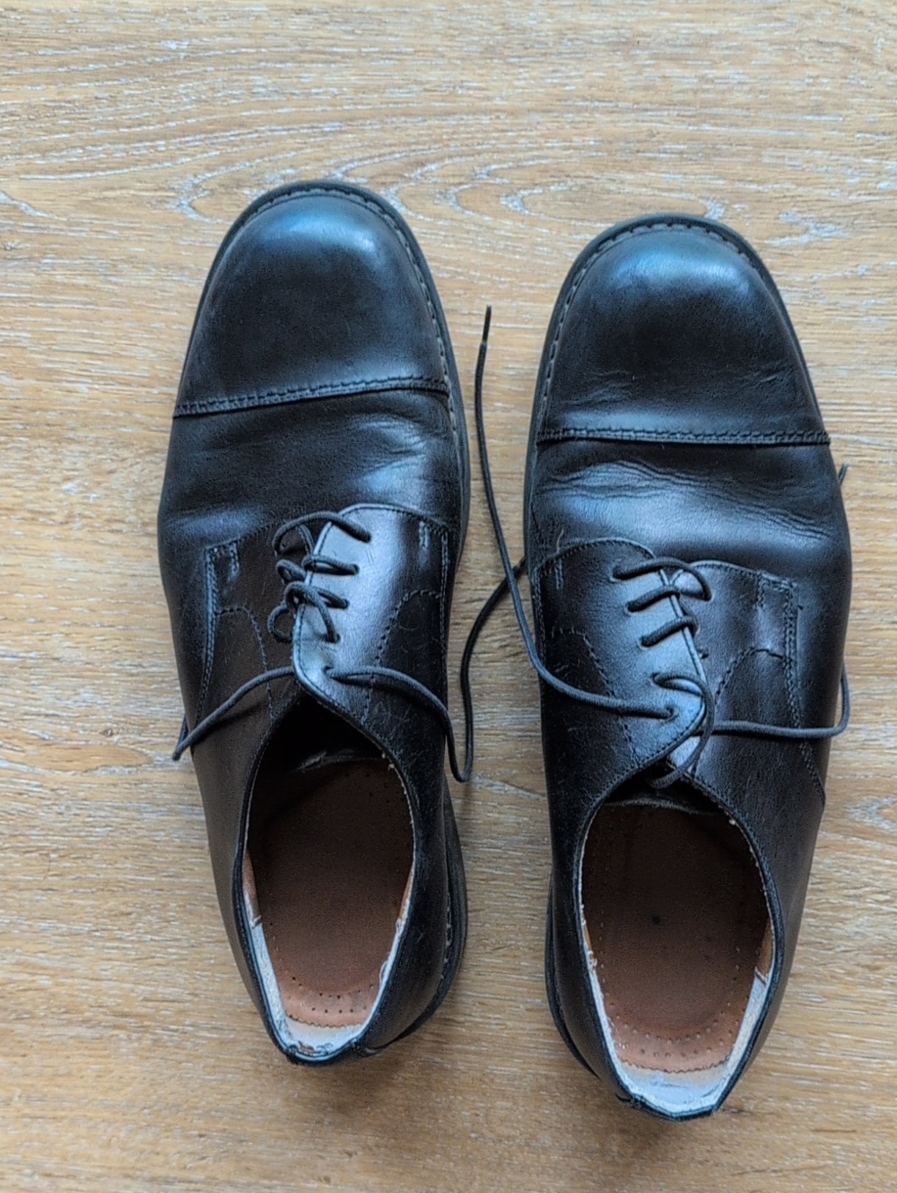 Classic Black Leather Men’s Lace-Up Dress Shoes, Size 11